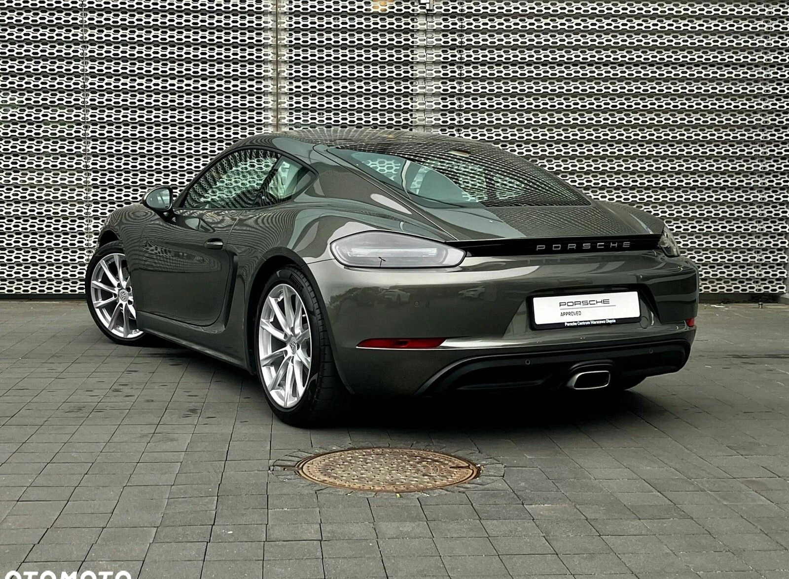 Porsche 718 Cayman cena 319000 przebieg: 35402, rok produkcji 2021 z Zduny małe 631